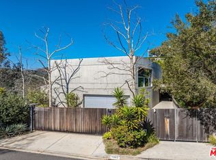 1565 Umeo Rd, Pacific Palisades, CA 90272