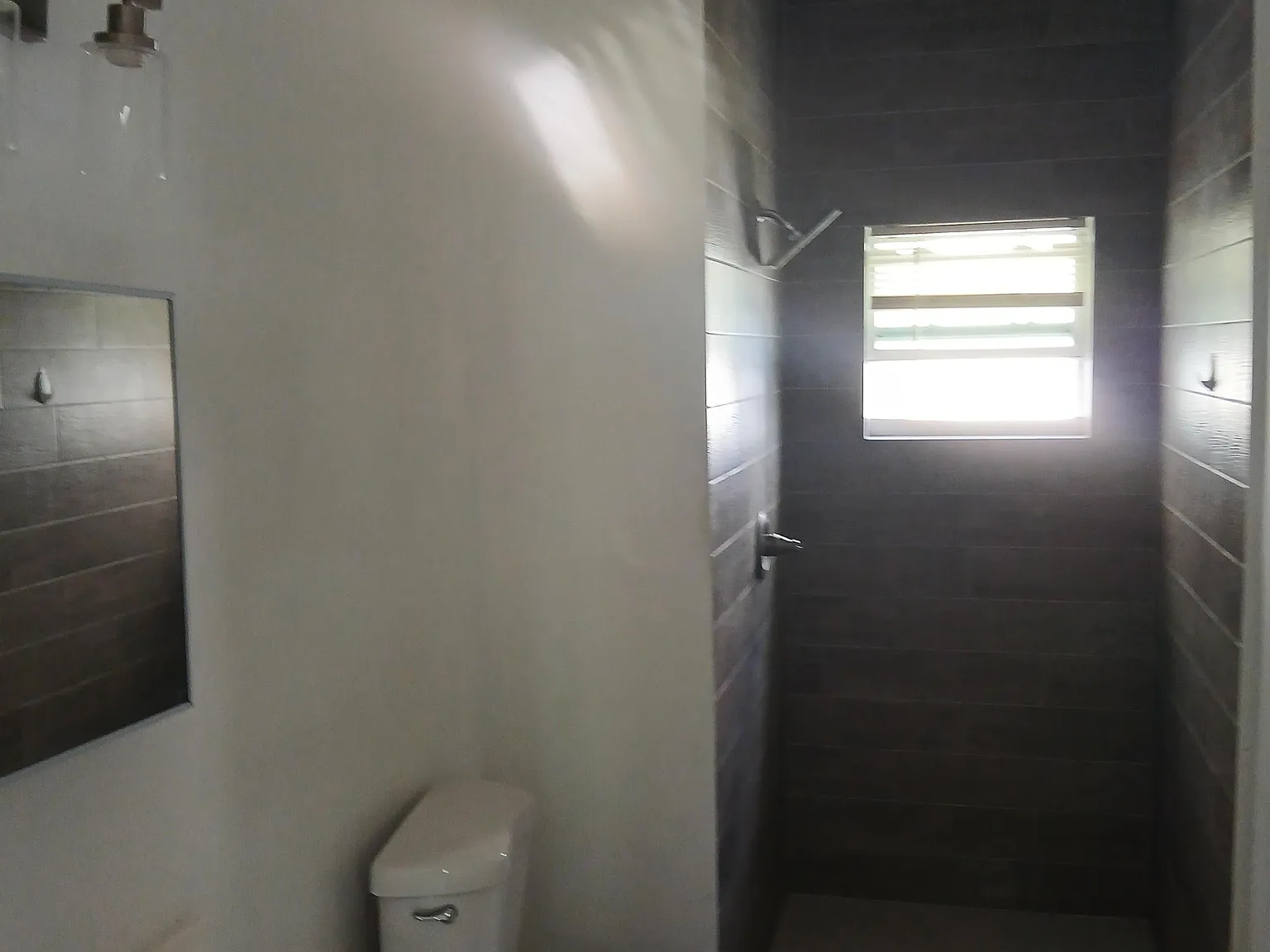 1 bed, 1.0 bath, 7891 sqft, $1,075 — Photo 4