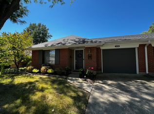 4739 Foxdale Dr, Dayton, OH 45429