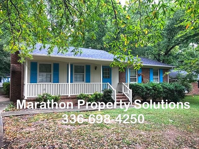 1st image of 2904 Regents Park Ln