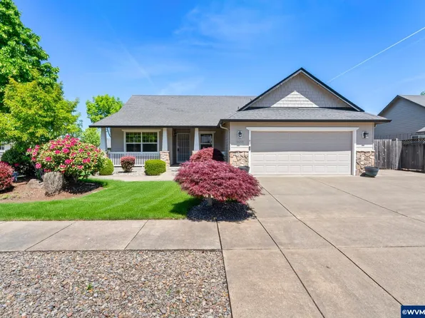 5993 Firestone Dr, Eugene, OR 97402