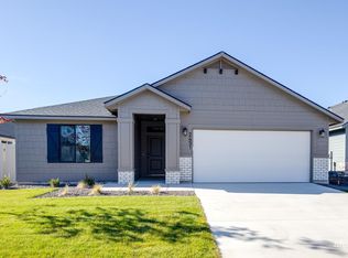 2451 N Silver Wolf Ave, Star, ID 83669