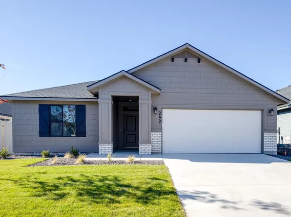 2451 N Silver Wolf Ave, Star, ID 83669