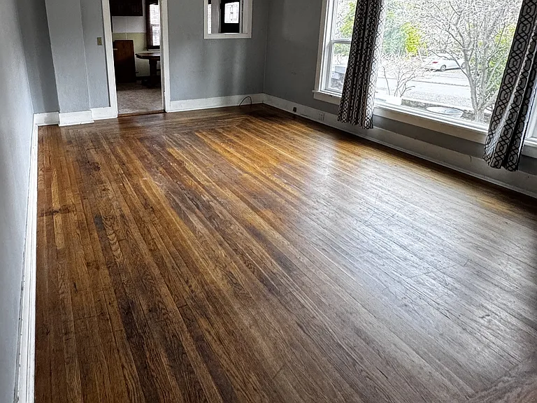 517 S Weed Blvd — Photo 1