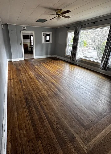 517 S Weed Blvd Photo 1