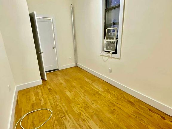 4th image of 421 E 72nd St #A5