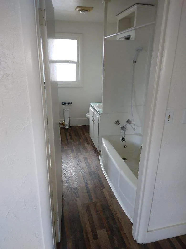 Studio, 450 sqft, $1,000 — Photo 2