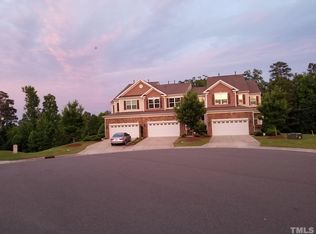 830 Silverton Ct, Cary, NC 27519