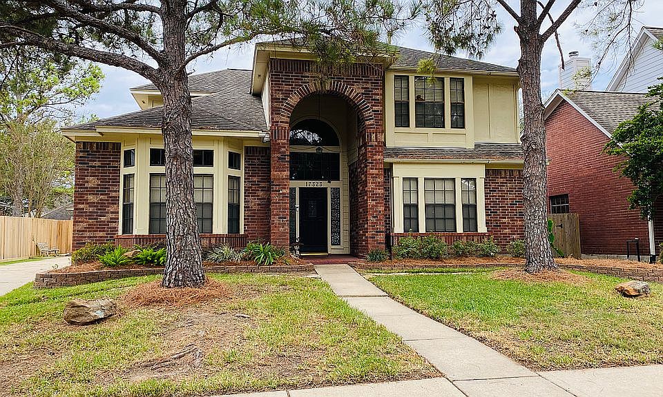 1st image of 17323 Meadow Heights Dr