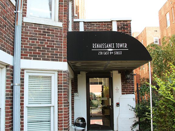 3rd image of 230 E 9th St APT 308