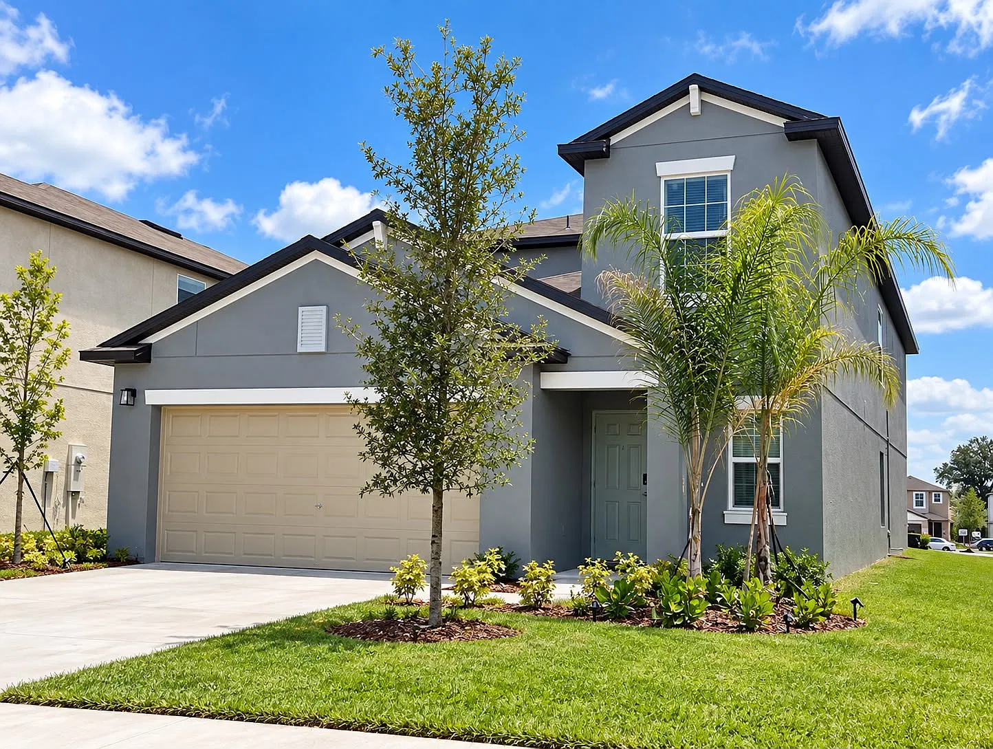 5 bed, 2.5 bath, 2389 sqft, $2,850 — Photo 1