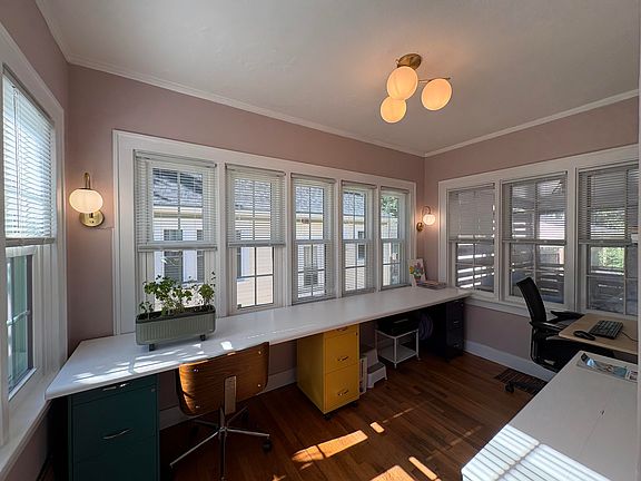 5th image of 2131 Union Ave SE
