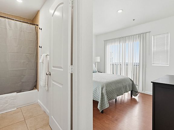 5th image of 630 8th Ave APT 2