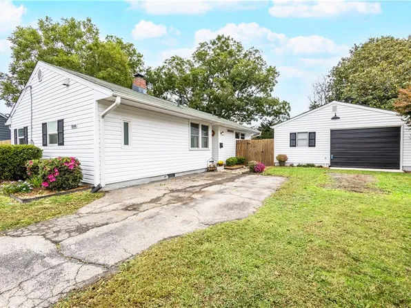 8144 Debbie Cir, Norfolk, VA 23518