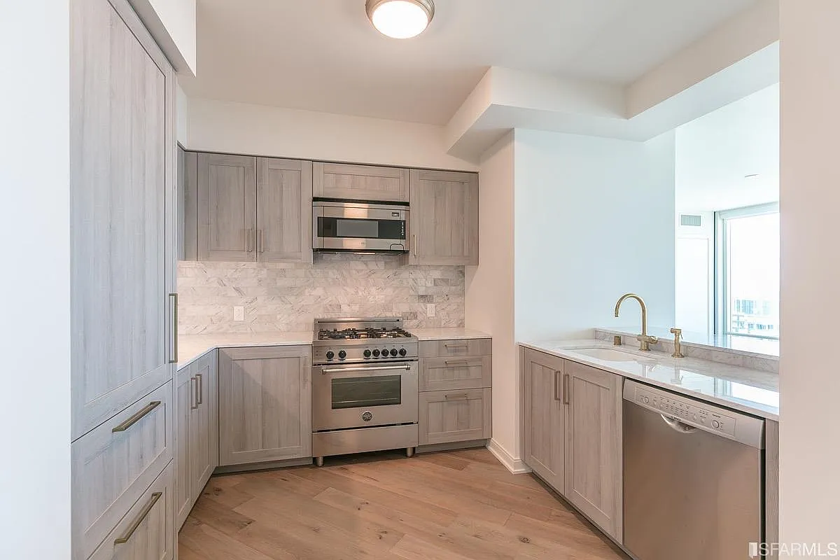 Building Photo - 401 Harrison St #37D