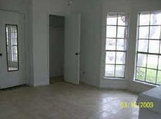 16934 Meadowlark St, Conroe, TX 77385