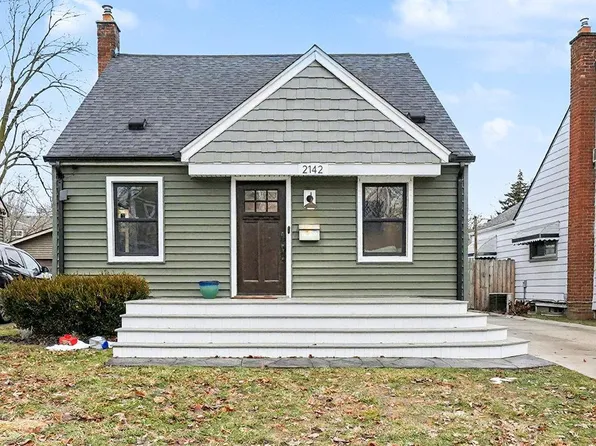 2142 Dorothea Rd, Berkley, MI 48072