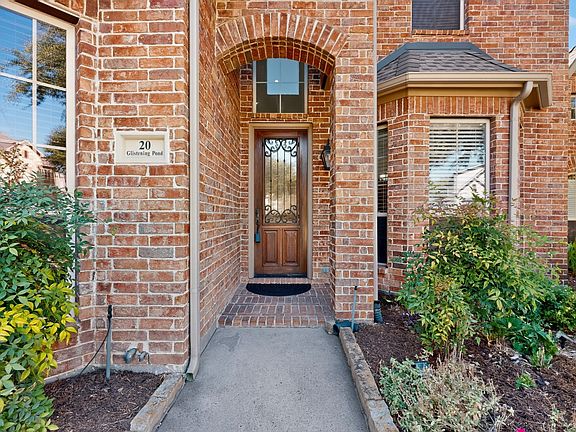 2nd image of 20 Glistening Pond Dr
