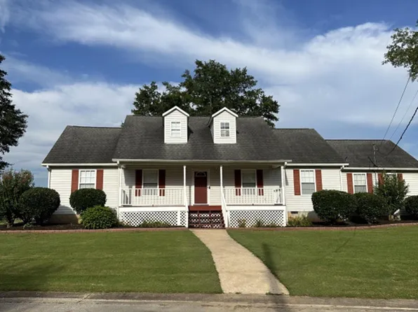309 Hardwick Ln, Pell City, AL 35128