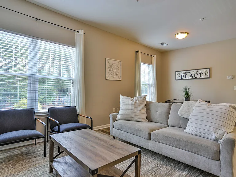 Channel Family Apartment Homes — Photo 10