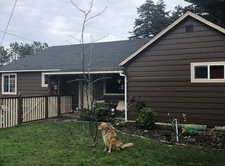 3 Hamlet St, Port Orford, OR 97465