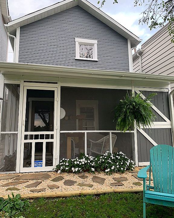 2nd image of 443 Arch Ave