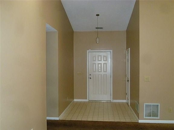 5th image of 12116 Bearsdale Dr