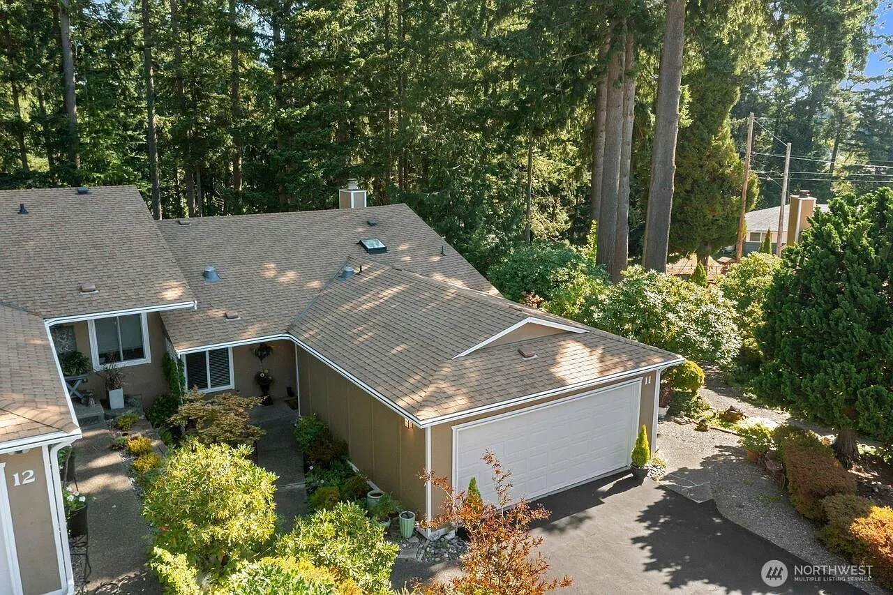 7117 40th Street W #11 photo 1