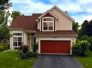 4290 Greenfield Ln, Lake In The Hills, IL 60156