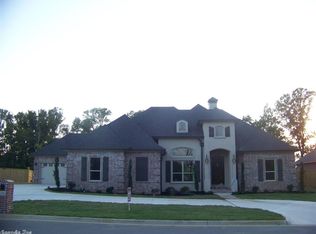 234 Lake Valley Dr, Maumelle, AR 72113