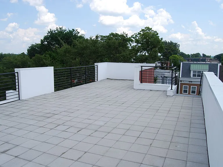1109 Porter St — Photo 24