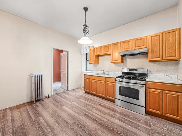 227 South 2nd Street 6 image 2 of 11