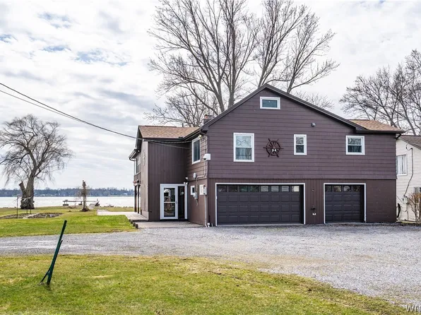 94 York Rd, Niagara Falls, NY 14304