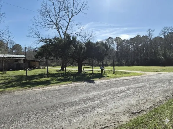 198 County Road 2271, Cleveland, TX 77327