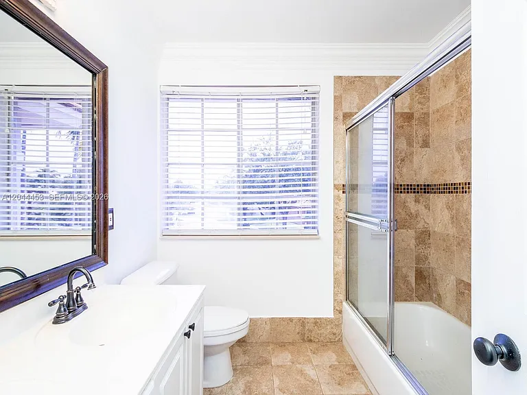 351 SW 184th Ter — Photo 51