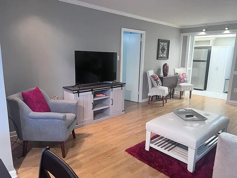 740 Weston Rd #109 — Photo 10