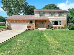 4570 Plateau Dr, Springfield, OH 45502