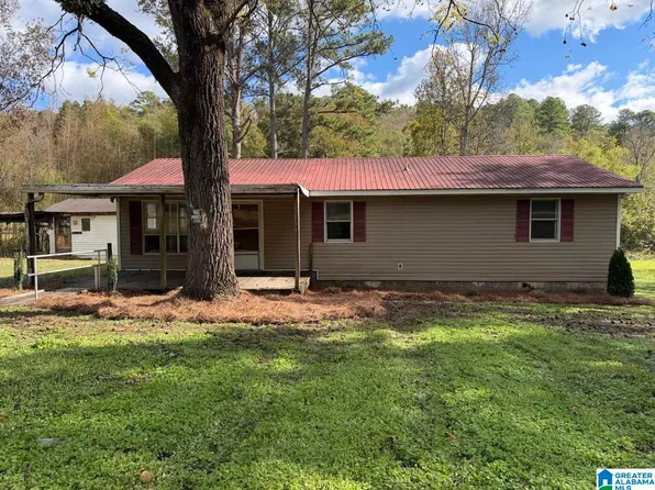 8269 River Rd, Warrior, AL 35180