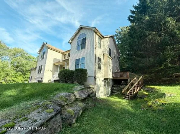 109 Naomi Ln, East Stroudsburg, PA 18301