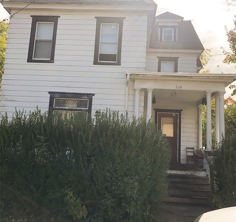 1st image of 114 Clarence Ave