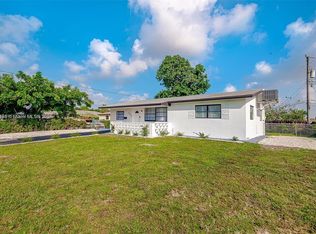 5845 Arthur St, Hollywood, FL 33021