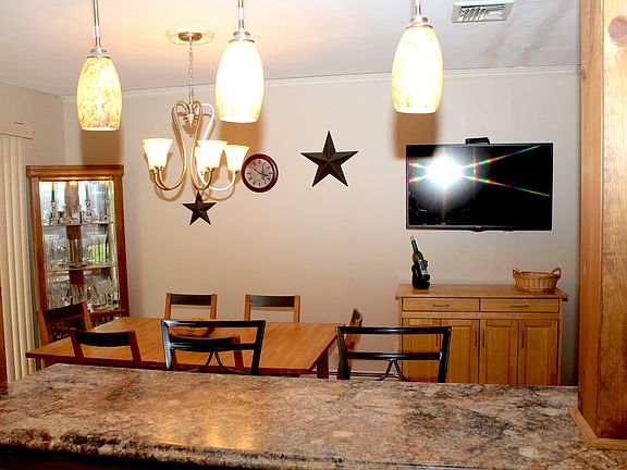 5th image of 3 Little Brook Ct