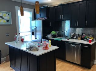 17 Pleasant St #2A, Boston, MA 02125