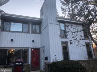 804 Cable Hill Dr, Springfield, PA 19064