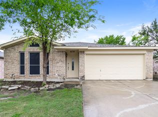 4074 Tulip Tree Dr, Fort Worth, TX 76137
