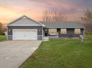 5256 N Gale Rd, Davison, MI 48423