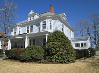 26 Lenox St, Worcester, MA 01602