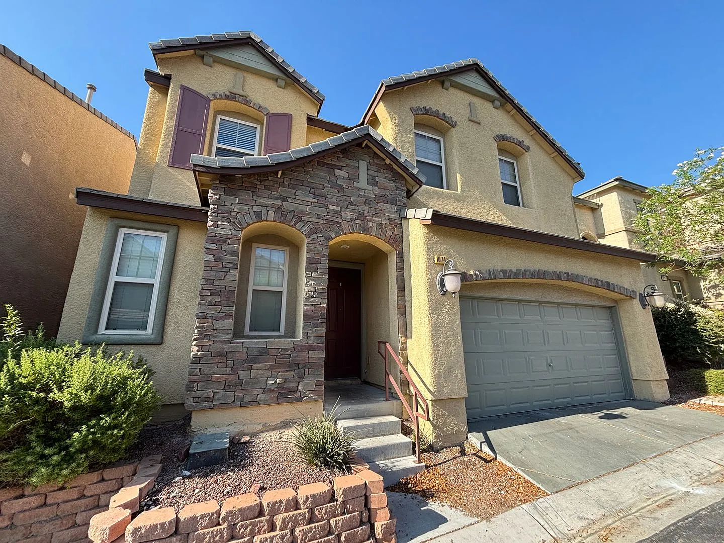 Stunning 4-Bedroom Two-Story Home w/ Loft, and community amenities located in Providence Community! — Photo 1