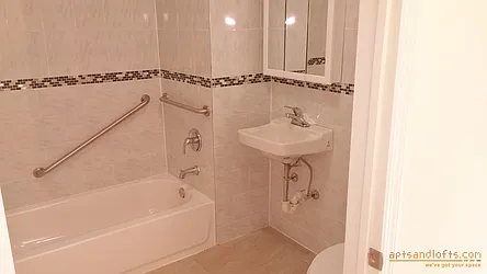 Rented by aptsandlofts.com
