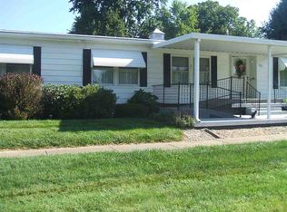 401 E Patoka St, Winslow, IN 47598